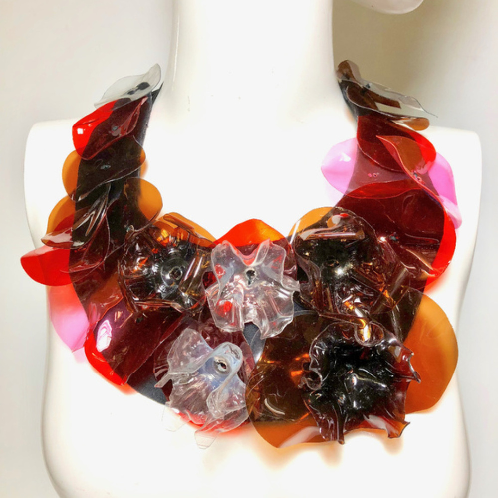 MARNI Runway Women’s Summer Fashion Necklace - Picture 2 of 4